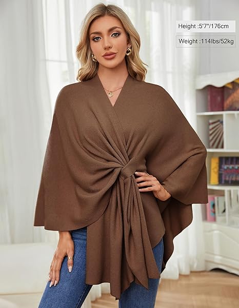 Elegant, blød poncho-sweater med sjal og åben front