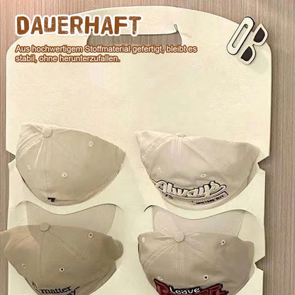 Hatten hænger i tasken bag døren 🌟🎩