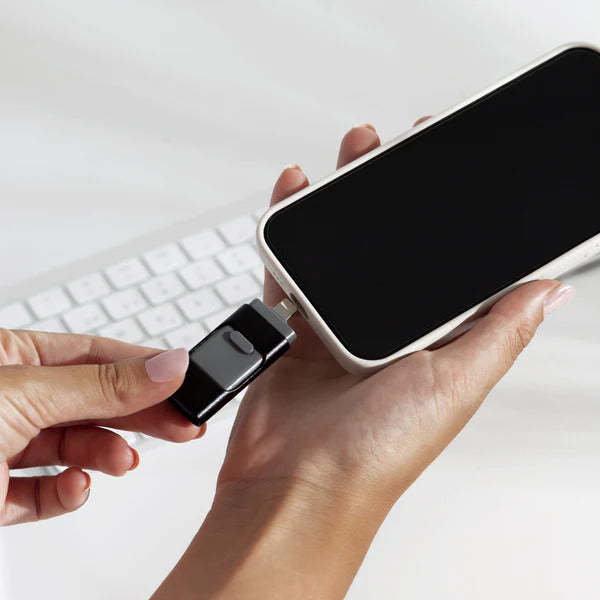 4 i 1 USB-hukommelse - lynhurtig billedoverførsel