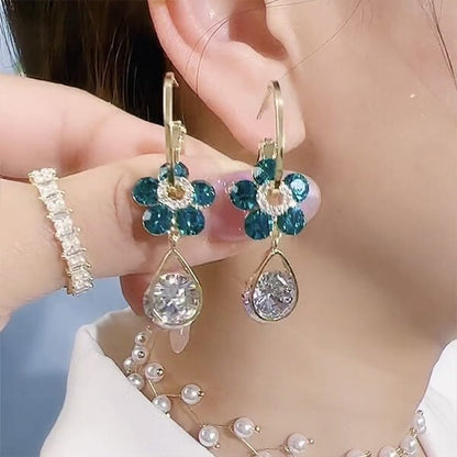 💥Super udsalg nu🔥Fashion Flower Crystal Øreringe