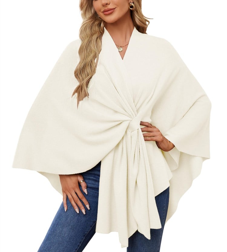 Elegant, blød poncho-sweater med sjal og åben front
