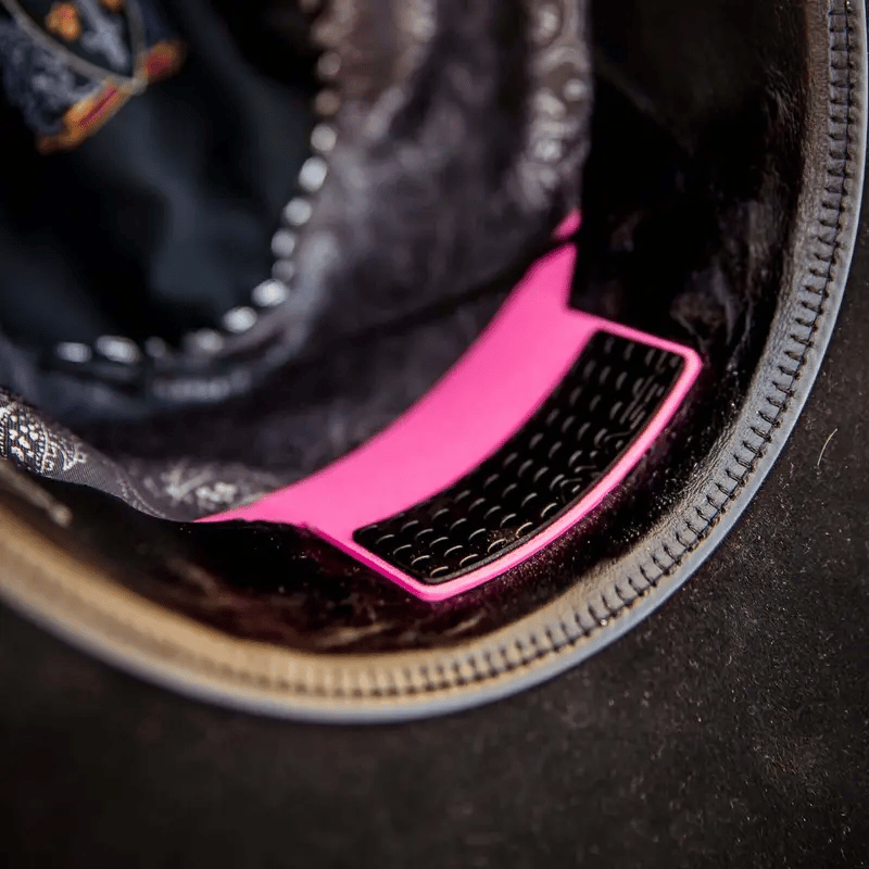 🎩 Hat Cinch – Fissa il tuo cappello con sicurezza